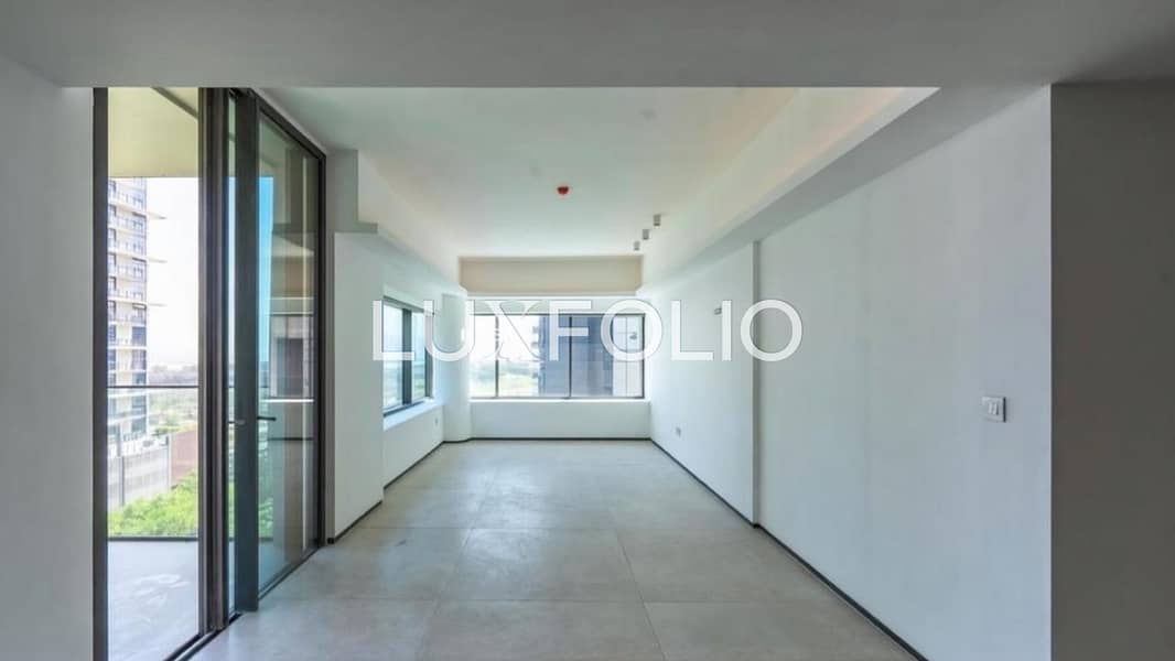 2 BR + Maids | Contemporary Finishes | Park Views 2 BR + Maids | Contemporary Finishes | Park Views