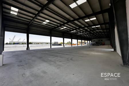 Warehouse de  à à louer à Dubai Industrial City, Dubai - Entrepôt à Dubai Industrial City, 1800000 AED - 15998052