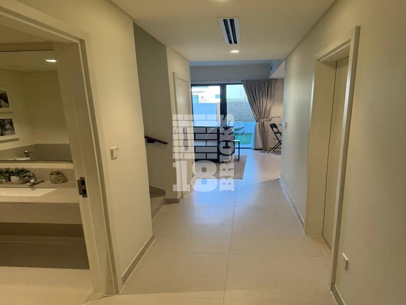 2 image_1