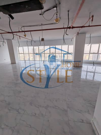 Office zum zum Verkauf in Al Majaz, Sharjah - WhatsApp-Image-2025-02-23-at-1.54. 12-PM-(6). jpg