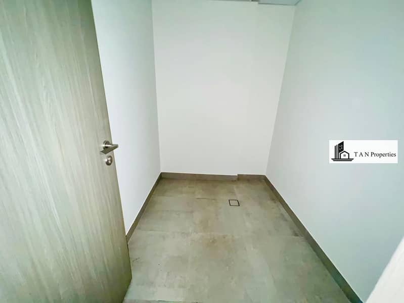 7 153892. jpg