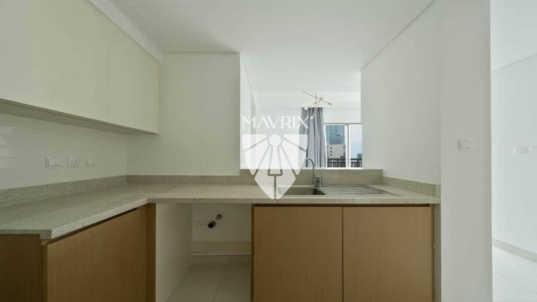6 Image 6