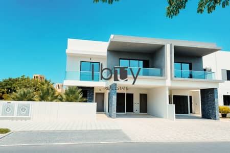3 Bedroom Townhouse for Rent in Yas Island, Abu Dhabi - Community And City View