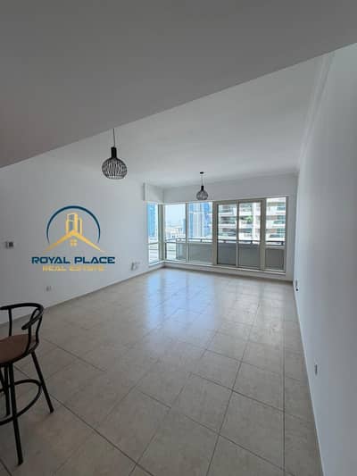 1 habitación Apartamento para en Alquiler en Dubai Marina, Dubai - 9d5dc19a-badb-497b-92e1-cdc44c420766. jpg