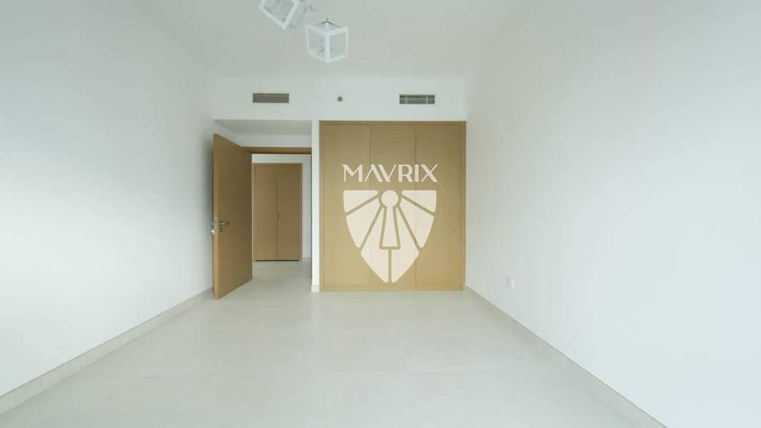 7 Image 7