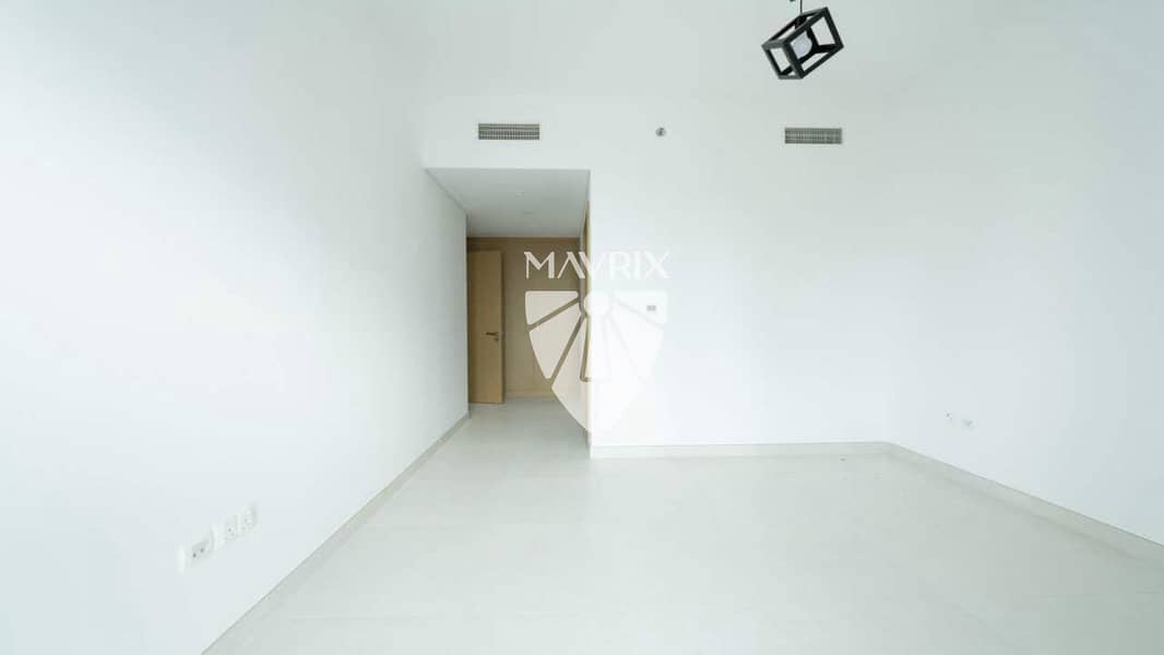 8 Image 8