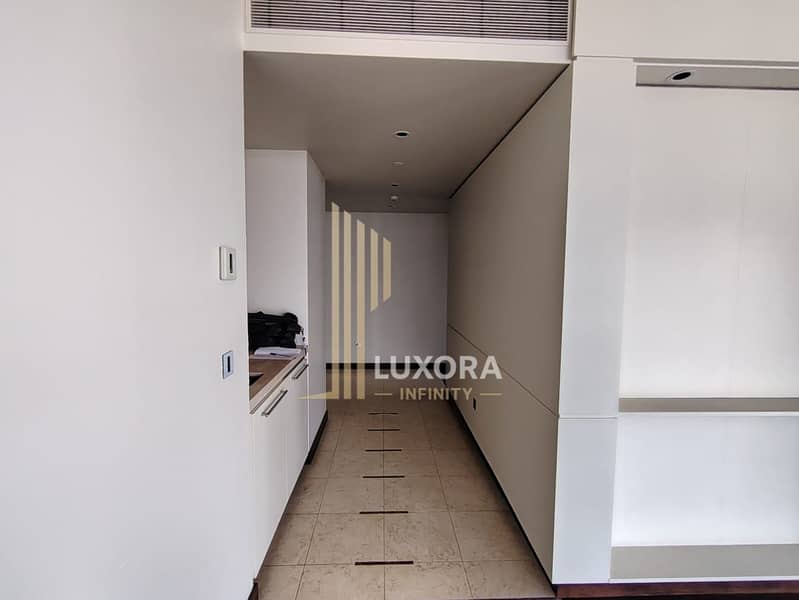 11 bk 6107 (9). jpeg