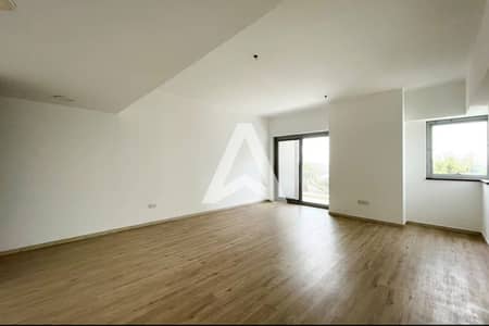 1 Bedroom Apartment for Sale in Business Bay, Dubai - SPACIOUS 1 BEDROOM TERRACE APT | EXECUTIVE TOWERS