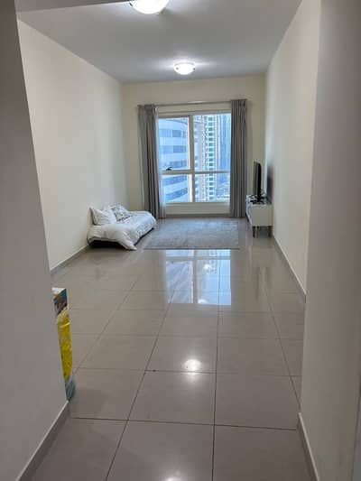 2 habitaciones Apartamento para en Alquiler en Jumeirah Lake Towers (JLT), Dubai - 501286b6-676d-49f4-880c-d1b9aefa2ff0. jpeg