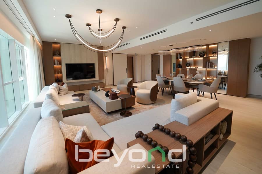7 Livingroom 4. jpg
