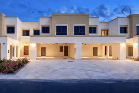 3 Schlafzimmer Townhouse zum zur Miete in Town Square, Dubai - 1. jpg 3 Schlafzimmer Townhouse zum zur Miete in Town Square, Dubai - 1. jpg