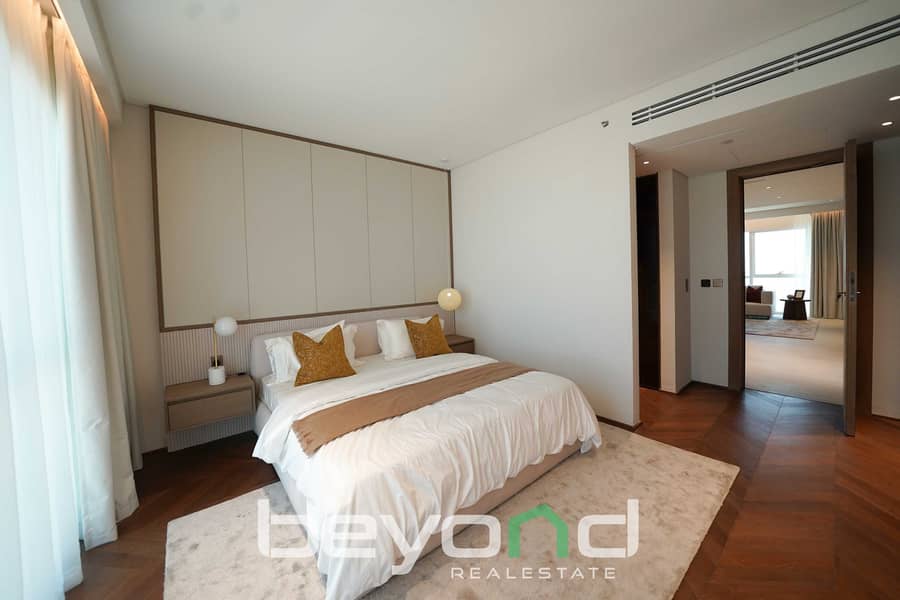 9 Room 1. jpg