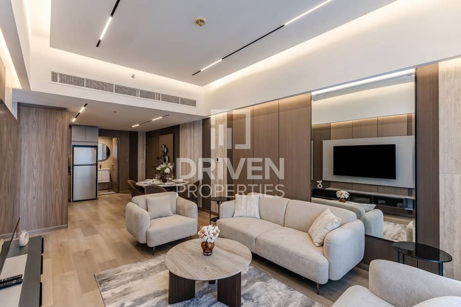 Elegant Home Living | Best Deal | Premium Unit Elegant Home Living | Best Deal | Premium Unit