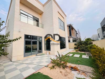 5 Camere Villa in Affitto a Al Zahia, Sharjah - dbd1d9f7-5727-4758-994f-3ac241dde5b8. jpg 5 Camere Villa in Affitto a Al Zahia, Sharjah - dbd1d9f7-5727-4758-994f-3ac241dde5b8. jpg