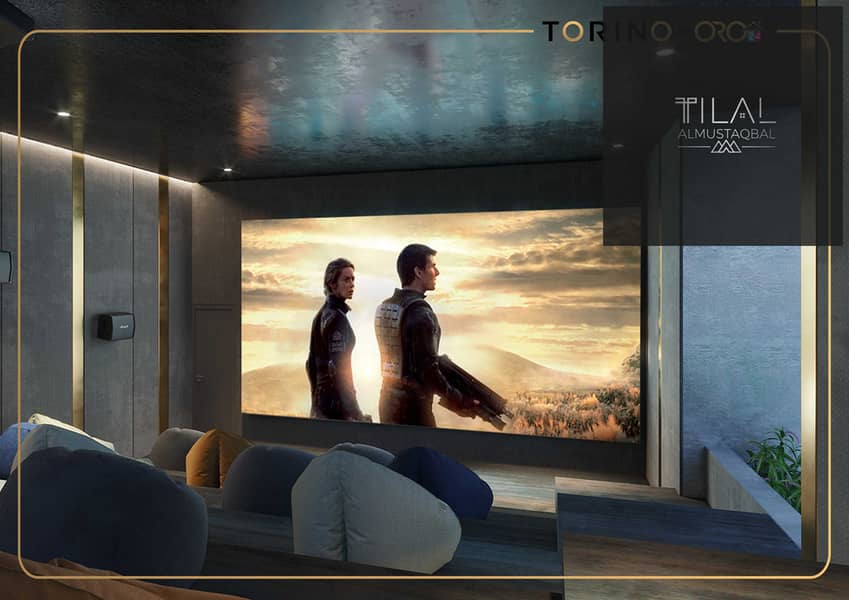 12 OUTDOOR CINEMA TORIONO . jpg
