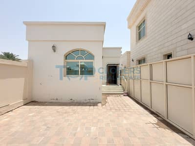 2 habitaciones Villa para en Alquiler en Al Mutarad, Al Ain - Villa en Al Mutarad, 2 dormitorios, 45000 AED - 16004031 2 habitaciones Villa para en Alquiler en Al Mutarad, Al Ain - Villa en Al Mutarad, 2 dormitorios, 45000 AED - 16004031