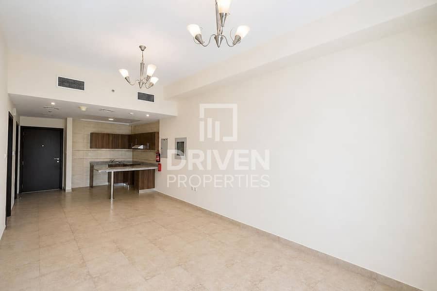 Bright Unit | High Floor | Vacant | Amazing View Bright Unit | High Floor | Vacant | Amazing View