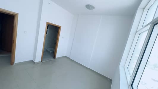 1 Schlafzimmer Wohnung zum zur Miete in Al Jurf, Ajman - WhatsApp Image 2026-07-29 at 1.15. 06 PM. jpeg 1 Schlafzimmer Wohnung zum zur Miete in Al Jurf, Ajman - WhatsApp Image 2026-07-29 at 1.15. 06 PM. jpeg
