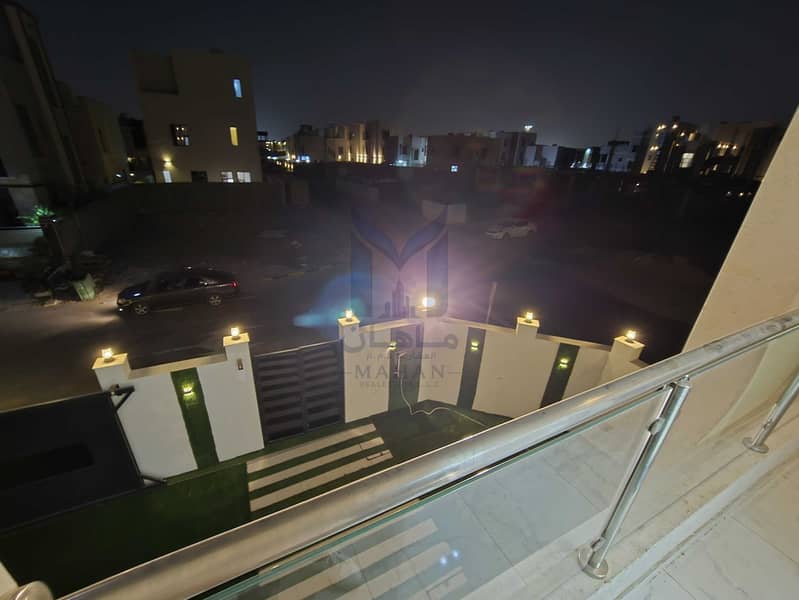 8 1001201207. jpg