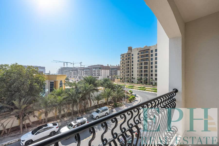18 Balcony View2. jpg