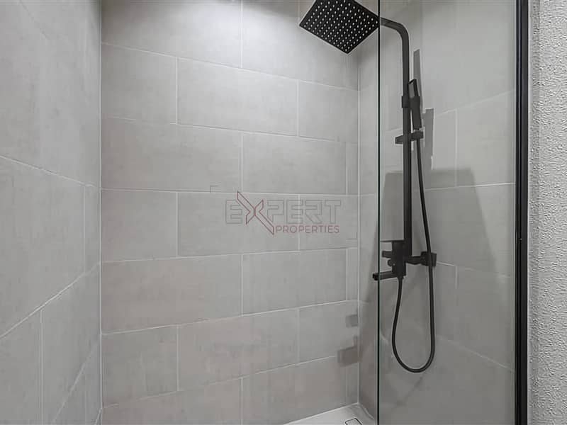 8 Image 8