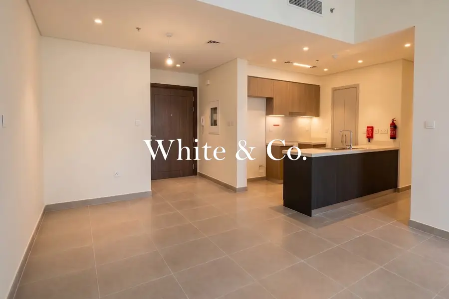 High Floor | Sea Views | VOT | Unfurnished