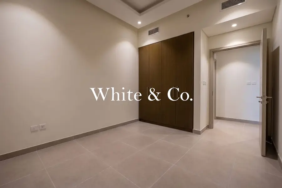 High Floor | Sea Views | VOT | Unfurnished