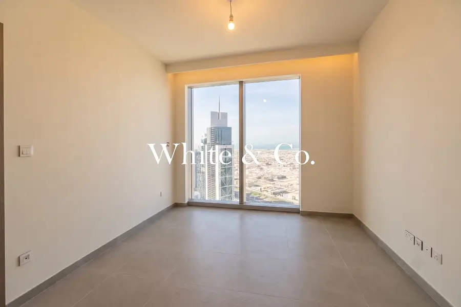 High Floor | Sea Views | VOT | Unfurnished