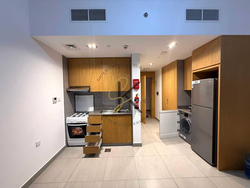 4 55034. jpg