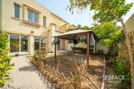 3 habitaciones Villa para en Alquiler en The Springs, Dubai - Villa en The Springs,The Springs 4, 3 dormitorios, 210000 AED - 16006083 3 habitaciones Villa para en Alquiler en The Springs, Dubai - Villa en The Springs,The Springs 4, 3 dormitorios, 210000 AED - 16006083