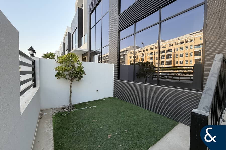 Villa | Modern | 4 bedrooms plus maid Villa | Modern | 4 bedrooms plus maid