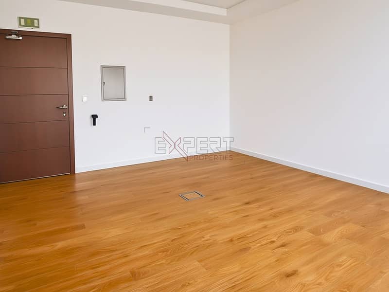 9 Image 9