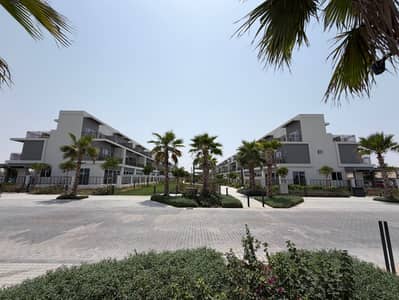4 Bedroom Townhouse for Rent in DAMAC Hills 2 (Akoya by DAMAC), Dubai - PARK FACING | SINGLE ROW | BEST OPTION | PRIVACY 4 Bedroom Townhouse for Rent in DAMAC Hills 2 (Akoya by DAMAC), Dubai - PARK FACING | SINGLE ROW | BEST OPTION | PRIVACY
