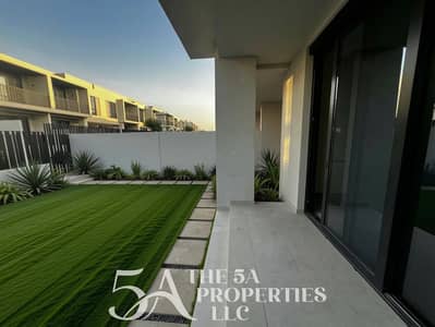 Townhouse de 3 chambres à à louer à Jebel Ali, Dubai - Untitled design (14). png