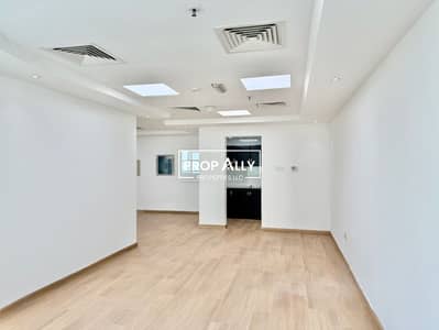 Office for Rent in Al Barsha, Dubai - 5. png