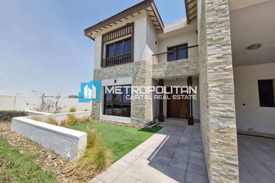 5BHK+Maid | Specious Villa | Ready to Move 5BHK+Maid | Specious Villa | Ready to Move