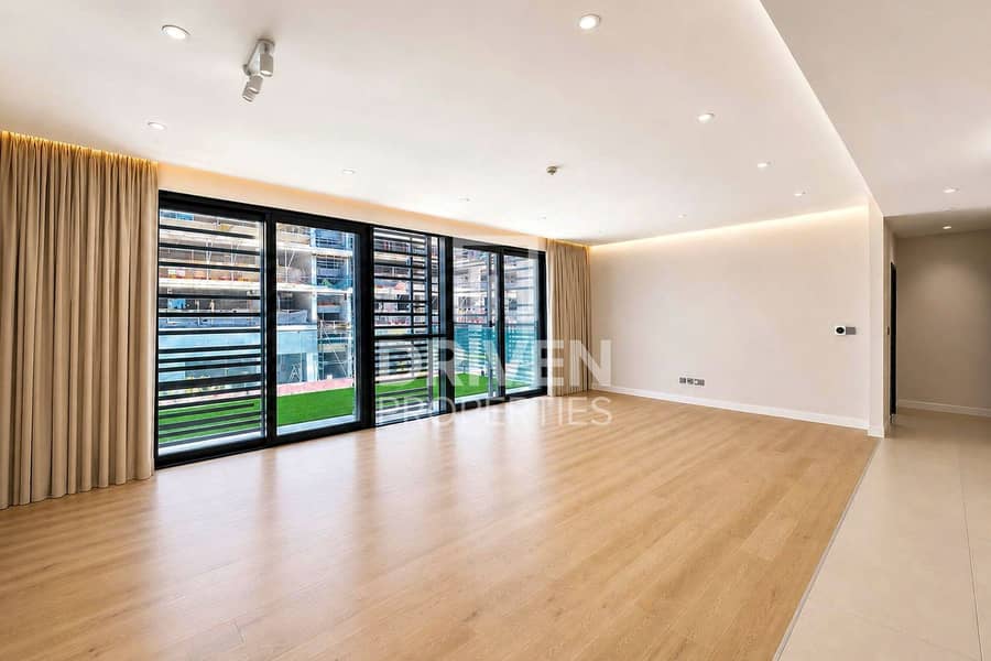 Spacious | Large Terrace | Beautiful Design Spacious | Large Terrace | Beautiful Design