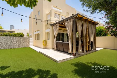 4 Bedroom Villa for Rent in The Lakes, Dubai - Type D | Upgraded | Lake view | Vacant