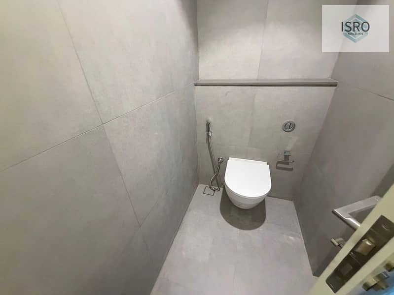 15 f56a4c06-97ae-49fd-a3d6-03ec21e571c7. jpeg