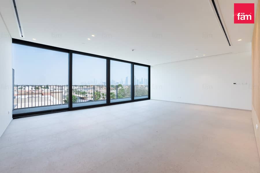 Ultra Luxury Location|Brand NewApartment|Best View Ultra Luxury Location|Brand NewApartment|Best View