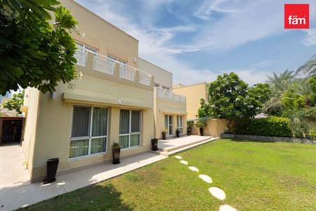 5 Bedroom Villa for Rent in The Meadows, Dubai - Upgraded|Prime Location|Type 7