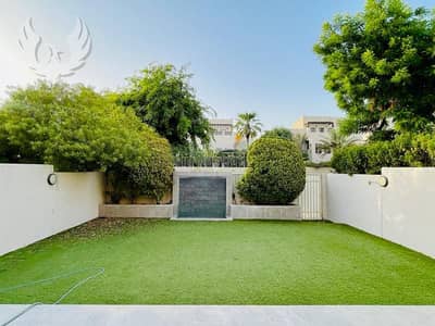 3 Slaapkamers Villa te Huur in The Lakes, Dubai - Villa in The Lakes，Maeen，Maeen 4, 3 slaapkamers, 300000 AED - 16010322