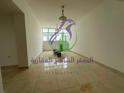 Appartement de 2 chambres à à louer à Al Majaz, Sharjah - WhatsApp Image 2026-07-25 at 17.22. 15. jpeg Appartement de 2 chambres à à louer à Al Majaz, Sharjah - WhatsApp Image 2026-07-25 at 17.22. 15. jpeg