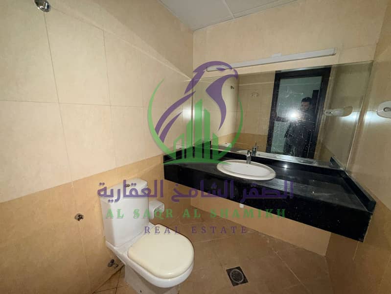 18 e5f711ed-355c-4041-9ecb-4bd31a5a1039. jpg