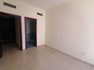 Very High 3 Bedrooms Hall With Built-in Wordrobes in New Building with Central Air condition Available for Rent @Mussafah Shabia ME 09 Yearly Rent 60k Very High 3 Bedrooms Hall With Built-in Wordrobes in New Building with Central Air condition Available for Rent @Mussafah Shabia ME 09 Yearly Rent 60k