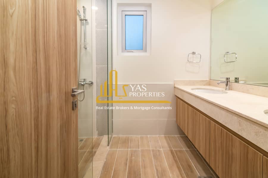 12 Amaranta 4 BR B2B Villa 117-7 Re-Edit. jpg