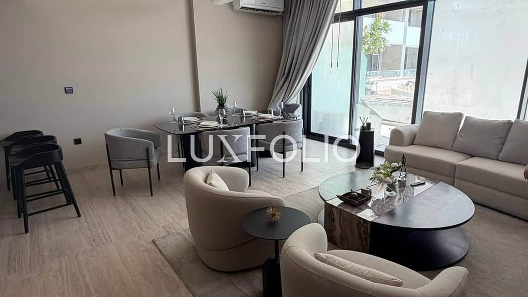 Motivated | Geniune Resale | Amazing Layout Motivated | Geniune Resale | Amazing Layout