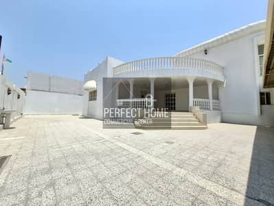 8 Slaapkamers Villa te Huur in Al Azra, Sharjah - WhatsApp Image 2026-07-30 at 3.07. 46 PM. jpeg 8 Slaapkamers Villa te Huur in Al Azra, Sharjah - WhatsApp Image 2026-07-30 at 3.07. 46 PM. jpeg
