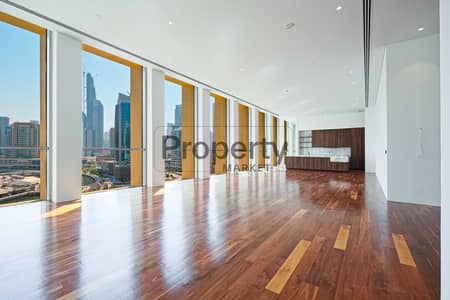4 Bedroom Flat for Rent in Business Bay, Dubai - Penthouse | Private Lift | Striking Canal View 4 Bedroom Flat for Rent in Business Bay, Dubai - Penthouse | Private Lift | Striking Canal View
