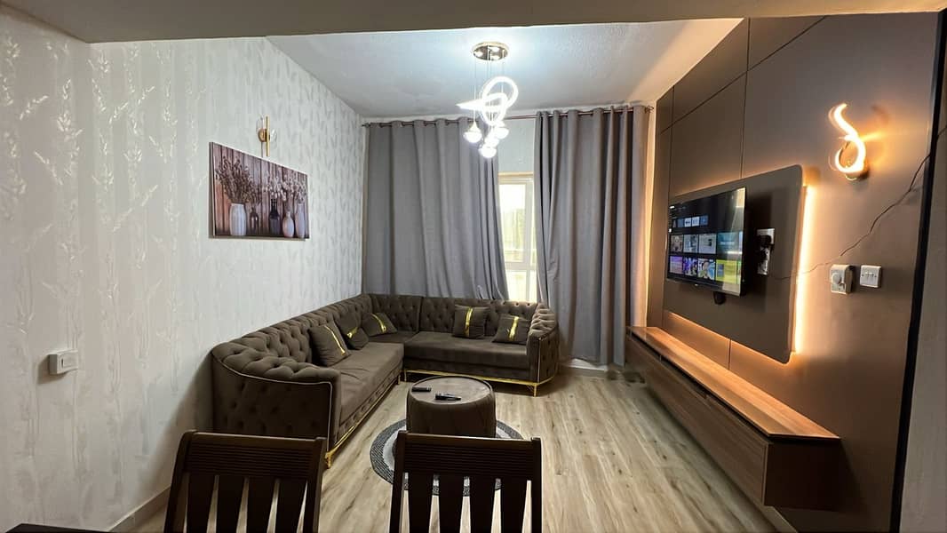 5 24aed654-6592-48e5-9a06-5e5d22bb0b45. jpg